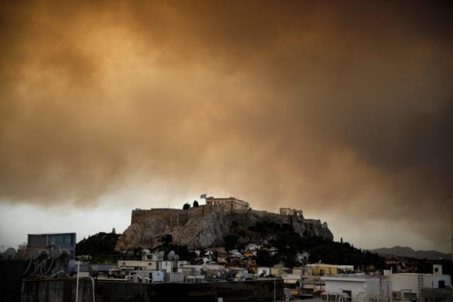 Σε πύρινο κλοιό η Αττική – Σε κατάσταση έκτακτης ανάγκης έχουν κηρυχτεί Ανατολική και Δυτική Αττική - Φωτογραφία 4