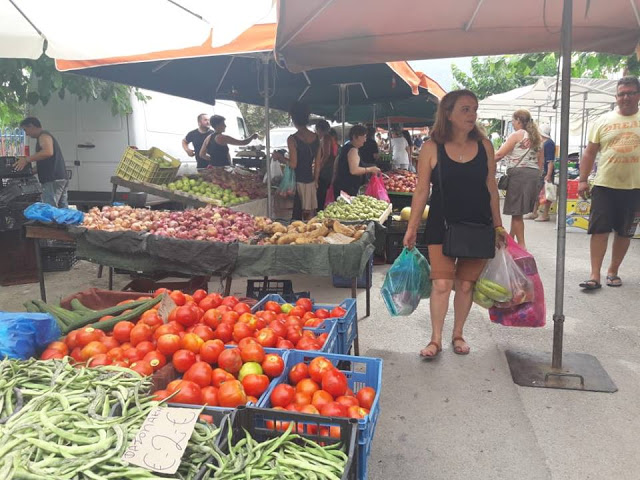 ΣΗΜΕΡΑ: Μια βόλτα στην Λαϊκή Αγορά της ΒΟΝΙΤΣΑΣ (ΦΩΤΟ: Στέλλα Λιάπη) - Φωτογραφία 15