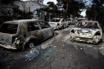 Στους πληγέντες των πυρκαγιών τα έσοδα από το ΠΑΟΚ-Βασιλεία - Φωτογραφία 4