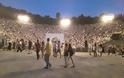 Επίδαυρος: 18.000 θεατές χειροκρότησαν την «Ηλέκτρα» του Σοφοκλή - Φωτογραφία 2
