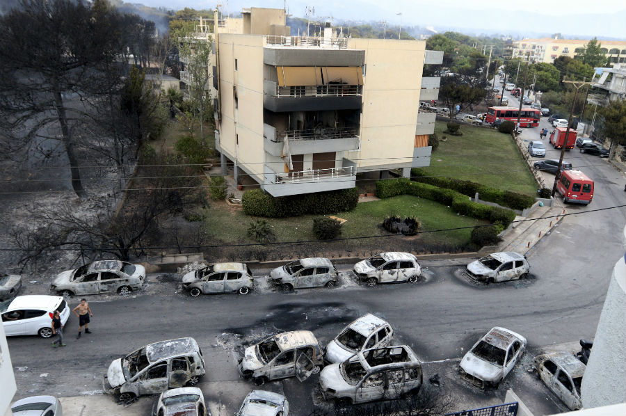 Πόσο απέχει η κόλαση από την σωτηρία; Λίγα μέτρα! (pic) - Φωτογραφία 2