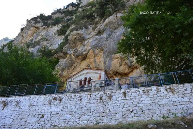 Εικόνες από την παραμονή της εορτής της Αγίας Παρασκευής Κανδήλας (ΦΩΤΟ: Βάσω Παππά) - Φωτογραφία 6