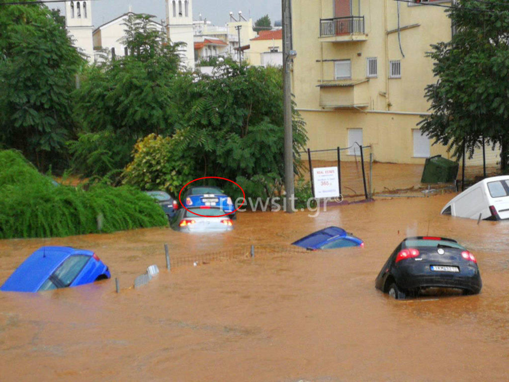 Αν έχεις τύχη διάβαινε! Πρώτα γλίτωσε από τη φωτιά στο Μάτι και μετά από την πλημμύρα στο Μαρούσι! -(ΔΕΙΤΕ ΦΩΤΟ) - Φωτογραφία 3