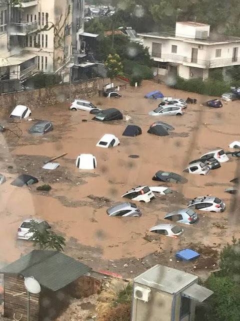 «Βούλιαξαν» αυτοκίνητα στο Μαρούσι από την καταιγίδα! (ΦΩΤΟ) - Φωτογραφία 6