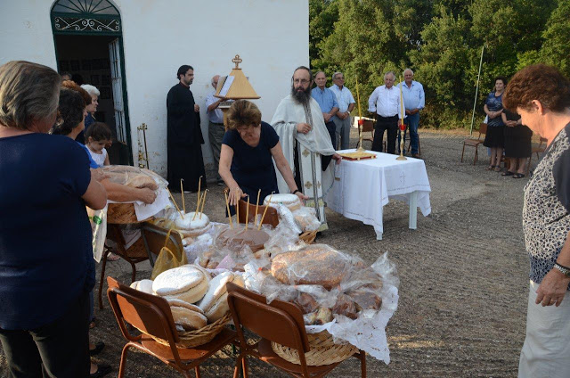 Η ΚΩΝΩΠΙΝΑ ΓΙΟΡΤΑΣΕ ΤΗΝ ΑΓΙΑ ΠΑΡΑΣΚΕΥΗ – ΔΕΙΤΕ ΦΩΤΟΓΡΑΦΙΕΣ - Φωτογραφία 16