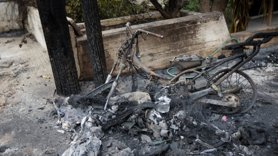 Ξένα ΜΜΕ για τις φωτιές της Αττική: Στο «μάτι του κυκλώνα» η κυβέρνηση Τσίπρα για κακοδιαχείριση της κρίσης - Φωτογραφία 1