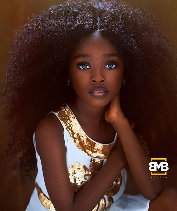 Μια 5χρονη από τη Νιγηρία είναι «το πιο όμορφο κορίτσι στον κόσμο»! - Φωτογραφία 3