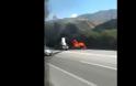 Κρήτη: Αυτοκίνητο τυλίχθηκε στις φλόγες