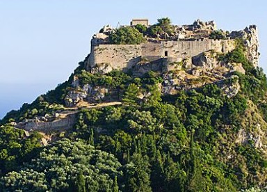 10 τέλεια κάστρα στα ελληνικά νησιά [photos] - Φωτογραφία 1
