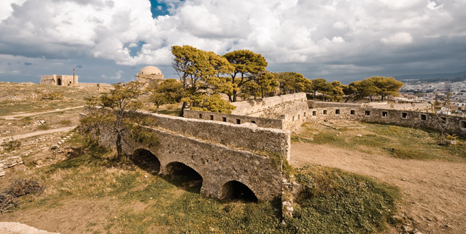 10 τέλεια κάστρα στα ελληνικά νησιά [photos] - Φωτογραφία 8