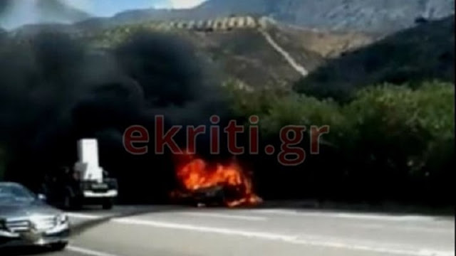 Kρήτη: Αυτοκίνητο πήρε φωτιά εν κινήσει - Από θαύμα σώθηκε ο οδηγός (BINTEO) - Φωτογραφία 1