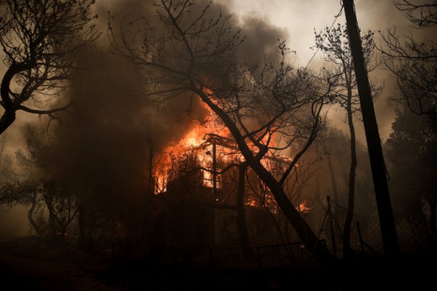 Αξιωματικός Ειδικών Δυνάμεων: Η πυρκαγιά στο Νέο Βουτζά όπως την έζησα - Φωτογραφία 1