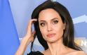 Angelina Jolie: Το ραντεβού με γοητευτικό άντρα και οι φήμες ότι εκείνος την παράτησε