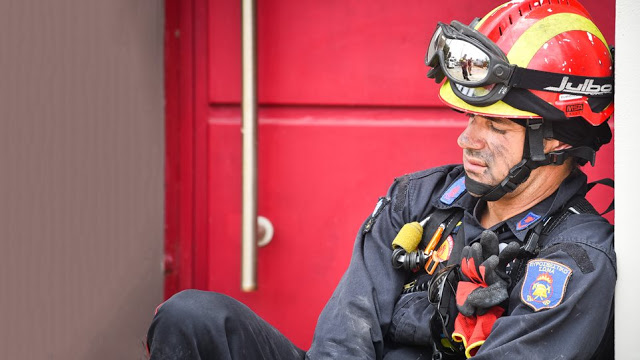 Έχουμε τους περισσότερους πυροσβέστες, αλλά και τις μεγαλύτερες απώλειες από πυρκαγιές - Φωτογραφία 1