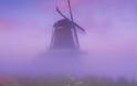 Οι ανεμόμυλοι της Ολλανδίας μέσα από την ομίχλη [photos]