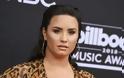 Demi Lovato: Αντιμέτωπη με παρενέργειες από την υπερβολική δόση ουσιών - Φωτογραφία 2