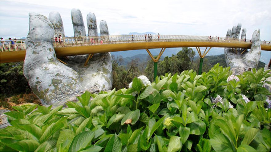 Γέφυρα στο Βιετνάμ που αφήνει τους επισκέπτες άφωνους - Φωτογραφία 8