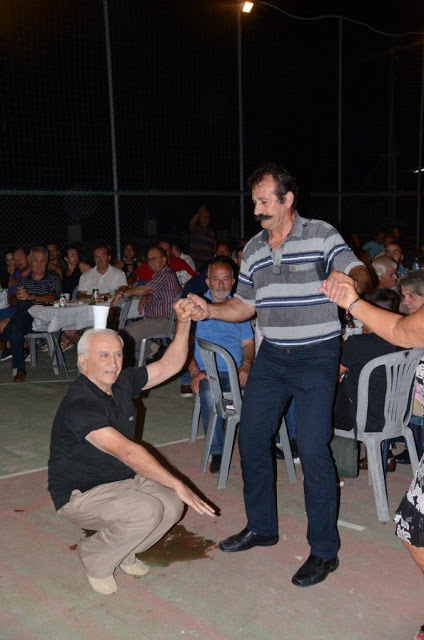 Κοσμοσυρροή στο πανηγύρι στα ΒΛΥΖΙΑΝΑ | ΠΟΛΛΕΣ ΦΩΤΟ - Φωτογραφία 3