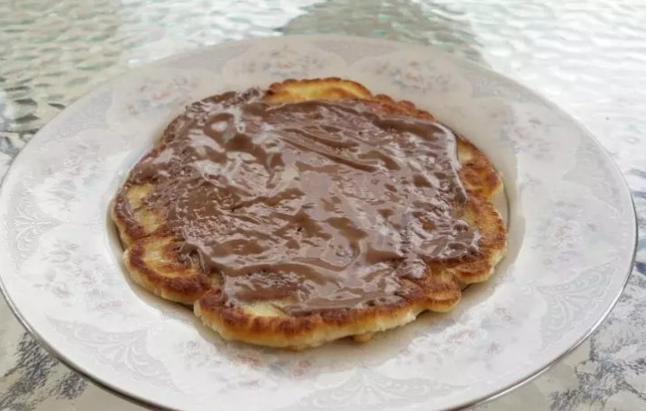 Πανεύκολα pancakes με τρία υλικά - Φωτογραφία 1