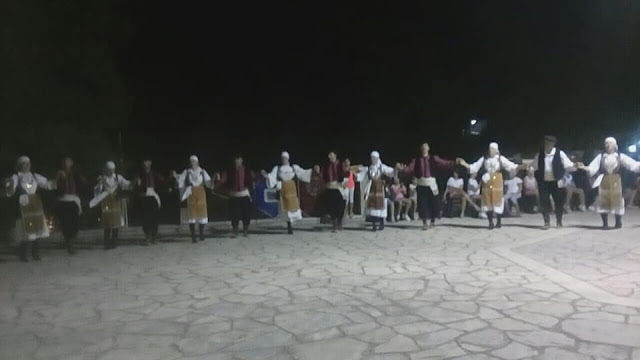 Με επιτυχία η Παιδική βραδιά και το 1ο Χορευτικό Αντάμωμα στο ΜΟΝΑΣΤΗΡΑΚΙ Βόνιτσας - Φωτογραφία 15