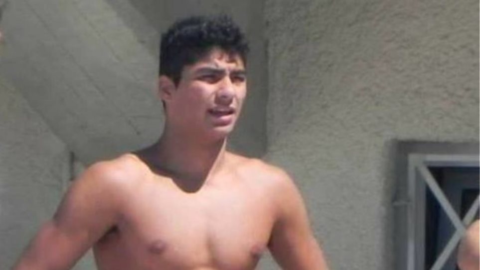 Νεκρός σε τροχαίο 21χρονος πολίστας του Π.Φαλήρου - Φωτογραφία 1