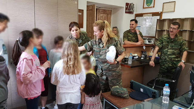 ΓΕΣ : Ημέρα Επίσκεψης Παιδιών Στο Χώρο Εργασίας Του Γονέα Στρατιωτικού Στην 8η Μ/Π ΤΑΞ - Φωτογραφία 6