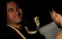 Ο Αιγύπτιος γητευτής που «κοιμίζει» τα φίδια με ένα βλέμμα - Φωτογραφία 2