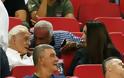 Πήγε γήπεδο ο Τζοχατζόπουλος - Είδε τον Ολυμπιακό παρέα με τη Βίκυ Σταμάτη (ΦΩΤΟ)