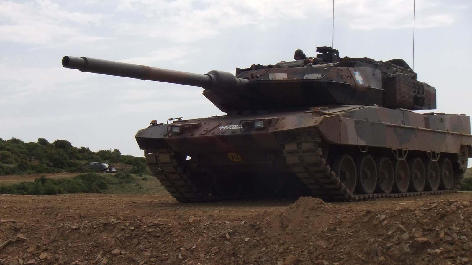 Leopard 2 HELL: Αυτό είναι το άρμα μάχης του ελληνικού στρατού - ΒΙΝΤΕΟ - ΦΩΤΟ - Φωτογραφία 3
