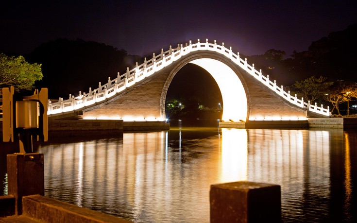 Η μοναδική «Γέφυρα του Φεγγαριού» - Φωτογραφία 5