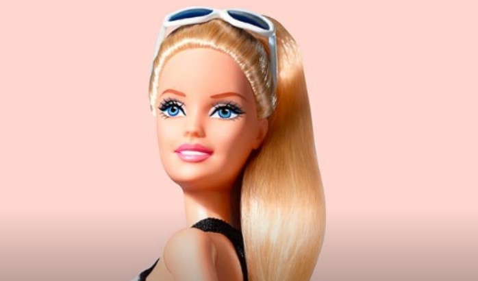 Η ιδανική ομορφιά της Barbie δεν υπάρχει πια – Η νέα πρόταση της κούκλας έχει κυτταρίτιδα - Φωτογραφία 1