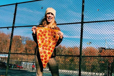 Το καλύτερο πράγμα στον κόσμο είναι αυτή η τεράστια πίτσα - Φωτογραφία 1