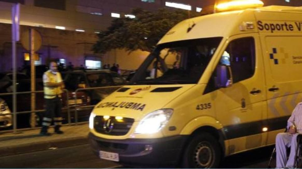 Ισπανία: Σκηνές χάους σε νοσοκομείο - Ασθενείς και προσωπικό έτρεχαν να γλυτώσουν από τις φλόγες - Φωτογραφία 1