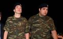 Επέστρεψαν στην Ελλάδα οι δύο Έλληνες στρατιωτικοί μετά από 167 ημέρες στις τουρκικές φυλακές (ΦΩΤΟ & ΒΙΝΤΕΟ) - Φωτογραφία 2