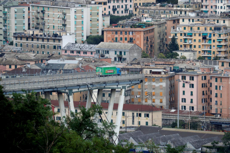 Ιταλία: Μεγαλώνει η λίστα του θανάτου – Τουλάχιστον 39 οι νεκροί - Φωτογραφία 1