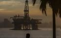 Οι πετρελαϊκές «ζυγίζουν» επενδύσεις 300 δισ. δολαρίων