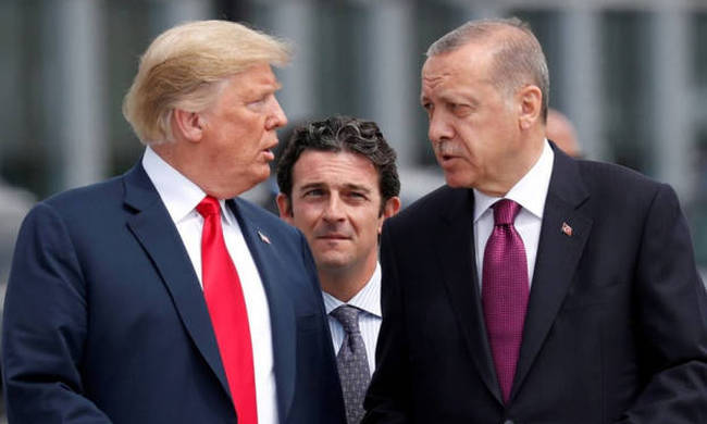 Ο Τραμπ «χτυπά» ξανά τον Ερντογάν: Δεν θα πληρώσουμε τίποτα στην Τουρκία για τον «όμηρο» πάστορα - Φωτογραφία 1