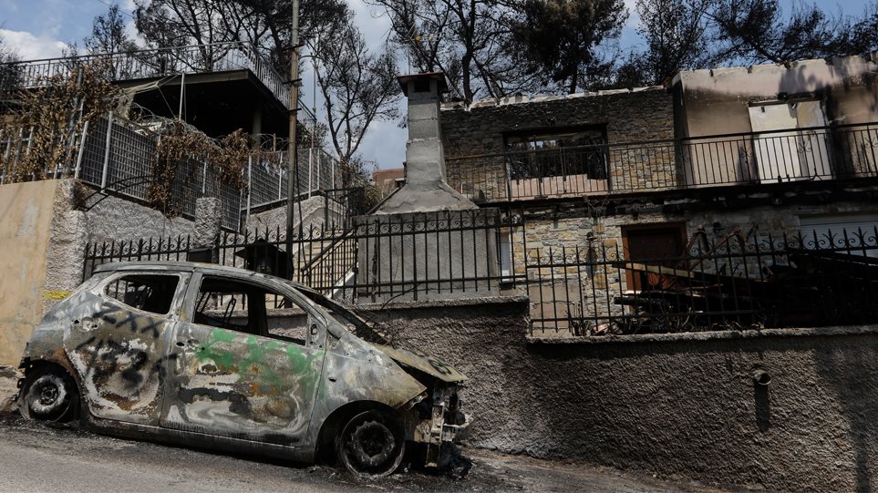 Φωτιά στο Μάτι: Μήνυση κατά Σκουρλέτη-Τόσκα από την χήρα Φύτρου - Φωτογραφία 1