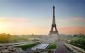 Ενας χρόνος στο Παρίσι ισοδυναμεί με το κάπνισμα 183 τσιγάρων