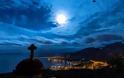 Κοιτάζοντας τον ελληνικό ουράνο για ένα χρόνο μέσα από ένα απίστευτο βίντεο