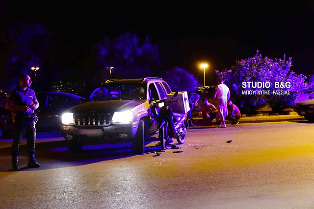 Τροχαίο ατύχημα στο Ναύπλιο - ΙΧ αυτοκίνητο συγκρούστηκε με δίκυκλο μηχανάκι delivery. - Φωτογραφία 3