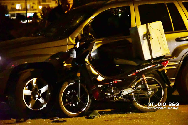 Τροχαίο ατύχημα στο Ναύπλιο - ΙΧ αυτοκίνητο συγκρούστηκε με δίκυκλο μηχανάκι delivery. - Φωτογραφία 7