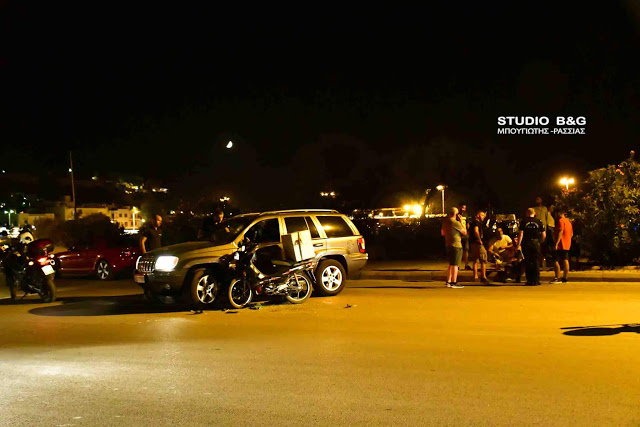 Τροχαίο ατύχημα στο Ναύπλιο - ΙΧ αυτοκίνητο συγκρούστηκε με δίκυκλο μηχανάκι delivery. - Φωτογραφία 8