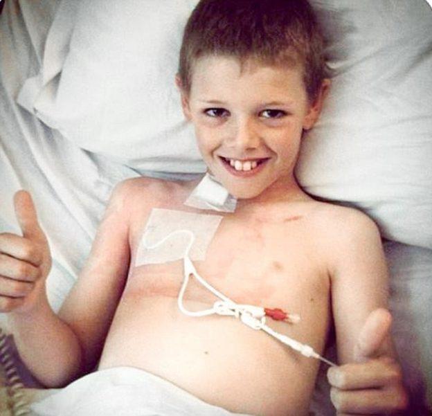 Αυτός ο 17χρονος νίκησε σπάνια μορφή καρκίνου με πολύ έξυπνο τρόπο - Φωτογραφία 2