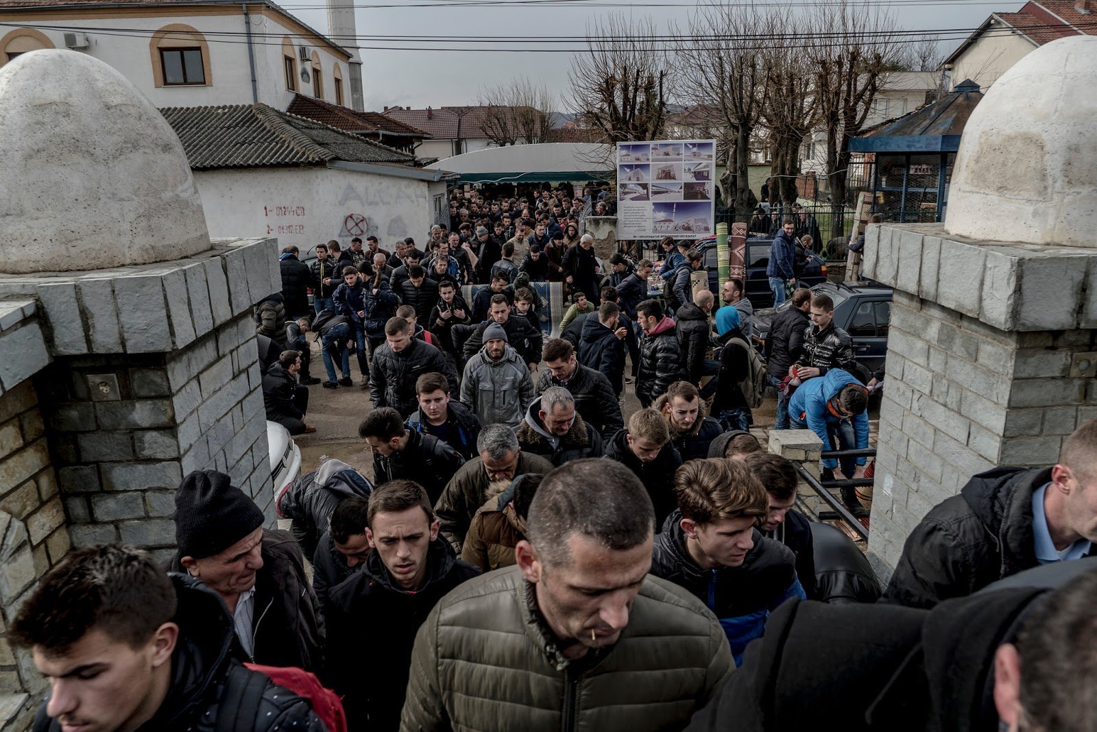Ακραίοι ισλαμιστές καλούν σε «Ιερό Πόλεμο» κατά των Σέρβων: Δεκάδες ριζοσπαστικά στρατόπεδα σε Βοσνία-Ερζεγοβίνη, Μαυροβούνιο και Κόσοβο - Φωτογραφία 1