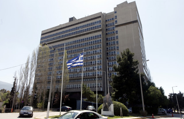 Με απόφαση του νέου Αρχηγού: Τα παράπονα και τις καταγγελίες των πολιτών θα ακούν κάθε τελευταία Πέμπτη του μήνα στο Αρχηγείο της Ελληνικής Αστυνομίας - Φωτογραφία 1