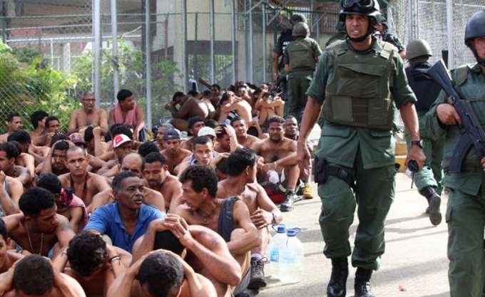 Εγκαταλείπουν μαζικά τη Βενεζουέλα οι πολίτες της - Φωτογραφία 1