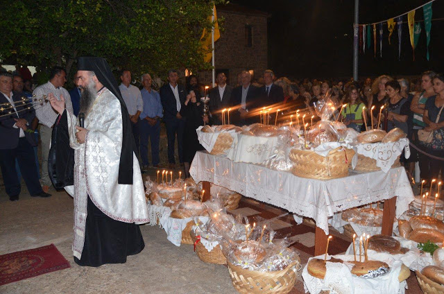 Με ευλάβεια γιορτάστηκε η Παναγία η Λεσινιώτισσα - Φωτογραφία 39