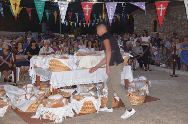 Με ευλάβεια γιορτάστηκε η Παναγία η Λεσινιώτισσα - Φωτογραφία 8