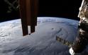Εκπληκτικές φωτογραφίες του τυφώνα Lane από το Διάστημα